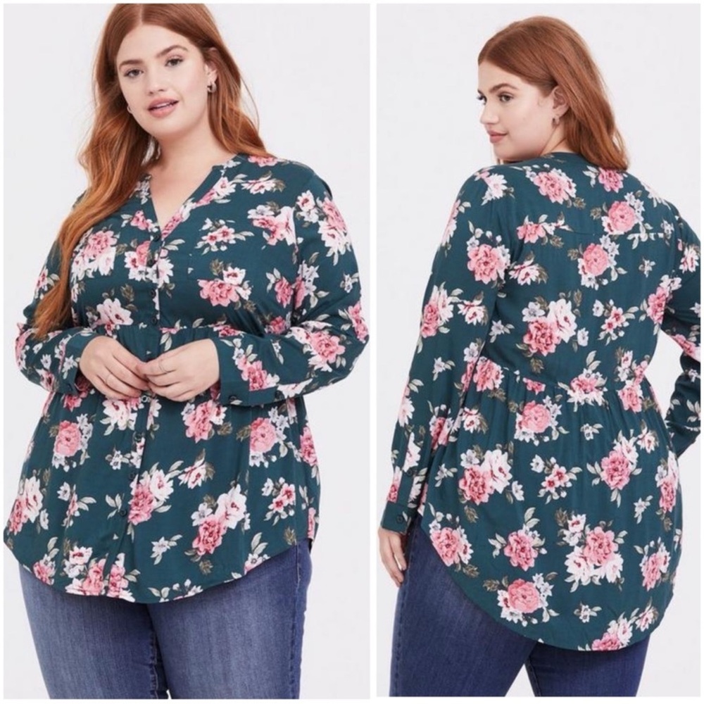 TORRID Emma Babydoll Challis Button Front Green Tunic Floral Size 2